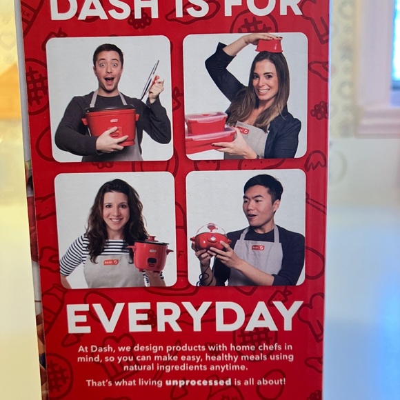 WEEKEND DEAL!! (Thru 11/2) NWOT! ❤️ DASH Mini Heart ❤️ Waffle Maker! - Picture 8 of 14